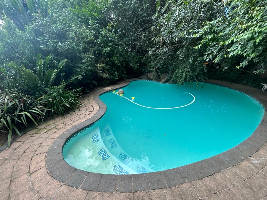 10 Bedroom Property for Sale in Mid-Illovo KwaZulu-Natal