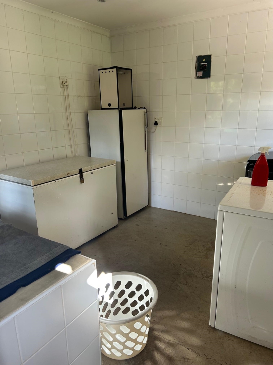 10 Bedroom Property for Sale in Mid-Illovo KwaZulu-Natal