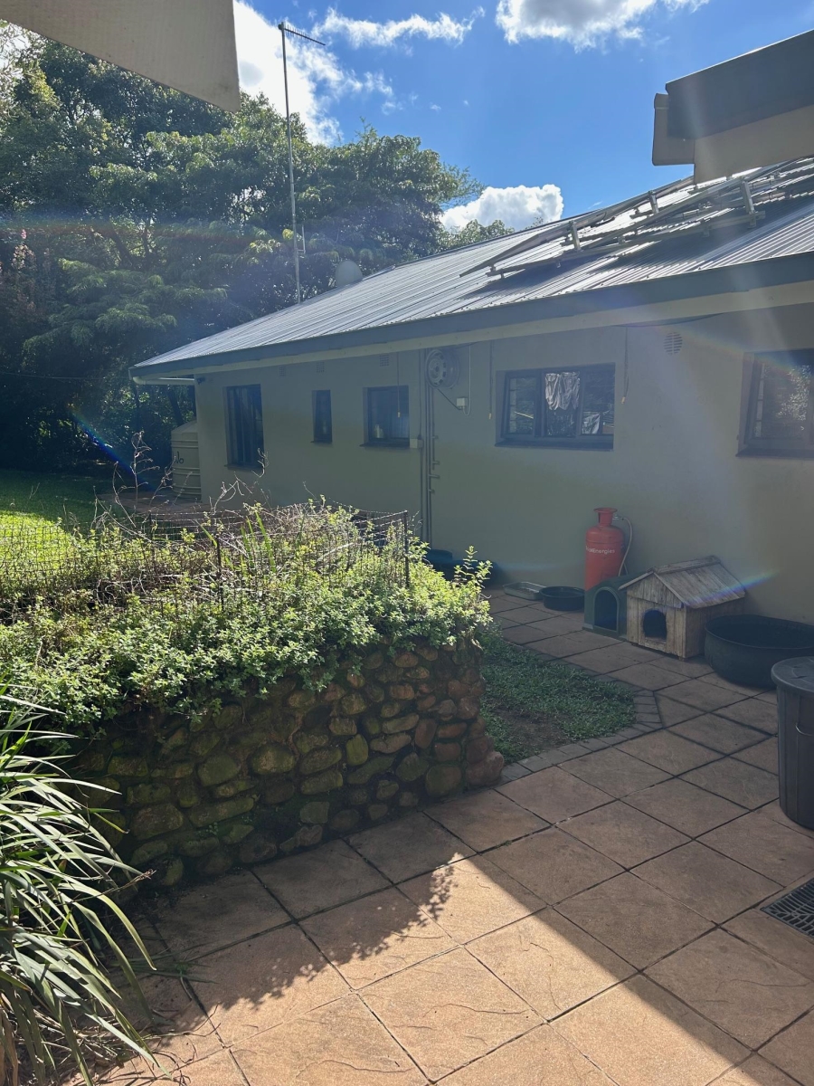 10 Bedroom Property for Sale in Mid-Illovo KwaZulu-Natal