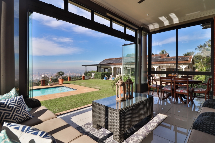 7 Bedroom Property for Sale in Athlone KwaZulu-Natal