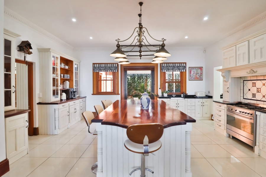 7 Bedroom Property for Sale in Athlone KwaZulu-Natal