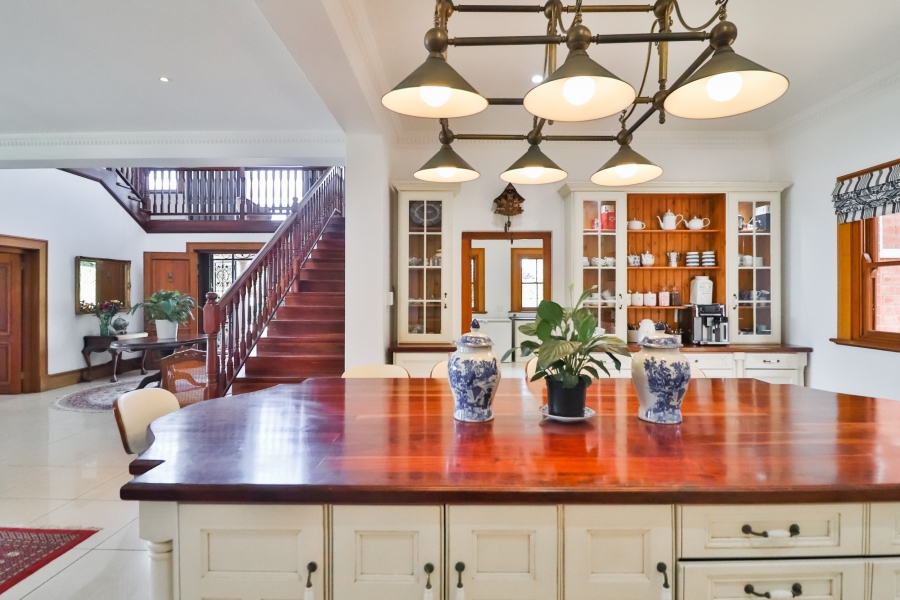 7 Bedroom Property for Sale in Athlone KwaZulu-Natal