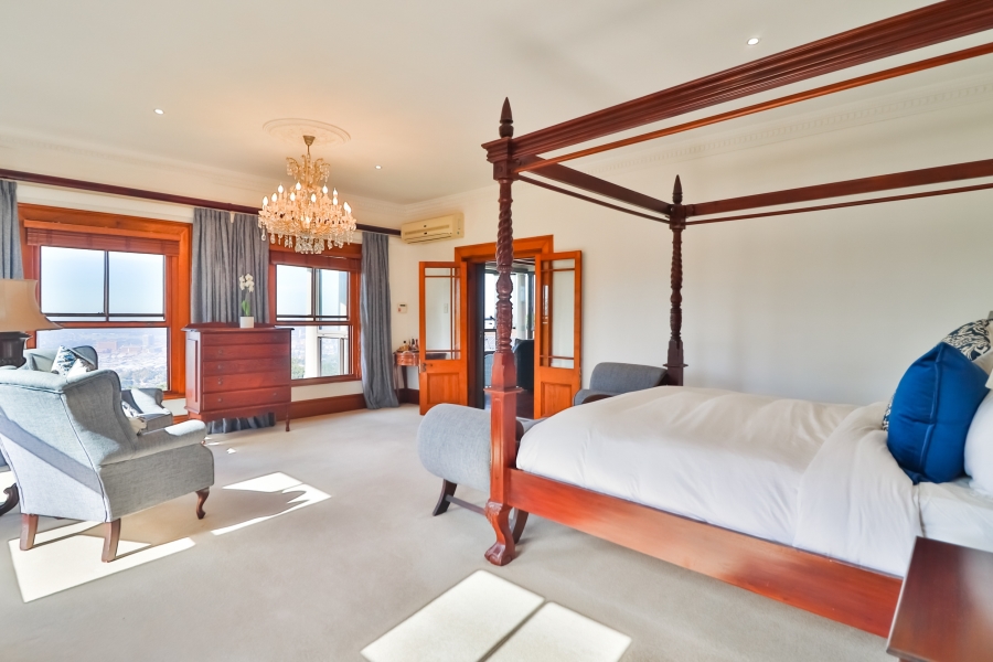 7 Bedroom Property for Sale in Athlone KwaZulu-Natal