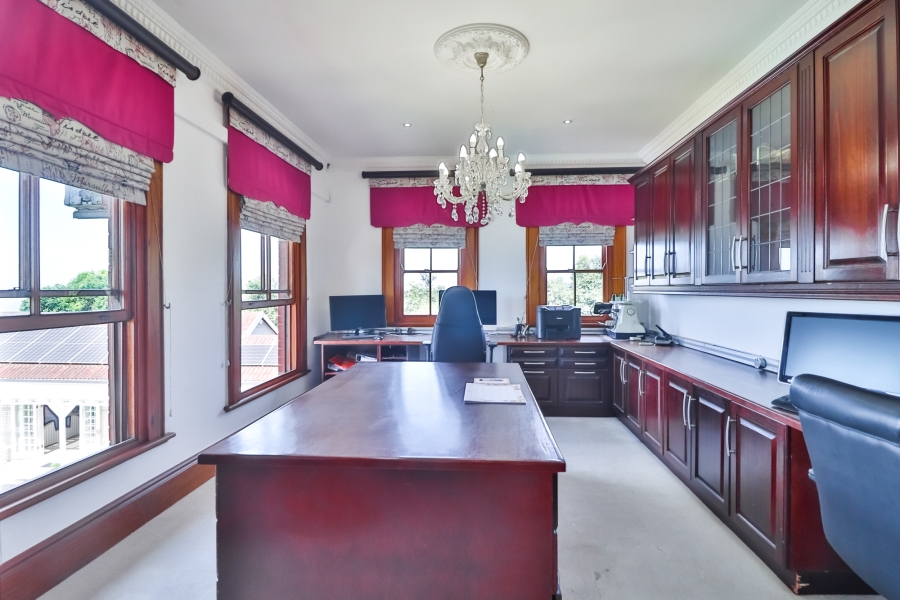 7 Bedroom Property for Sale in Athlone KwaZulu-Natal