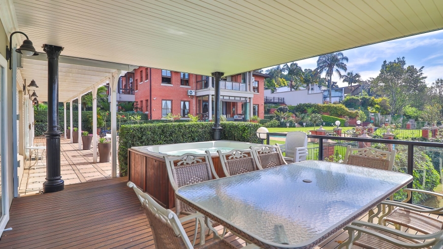 7 Bedroom Property for Sale in Athlone KwaZulu-Natal