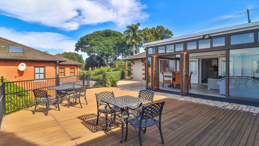 7 Bedroom Property for Sale in Athlone KwaZulu-Natal