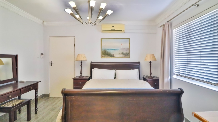 7 Bedroom Property for Sale in Athlone KwaZulu-Natal