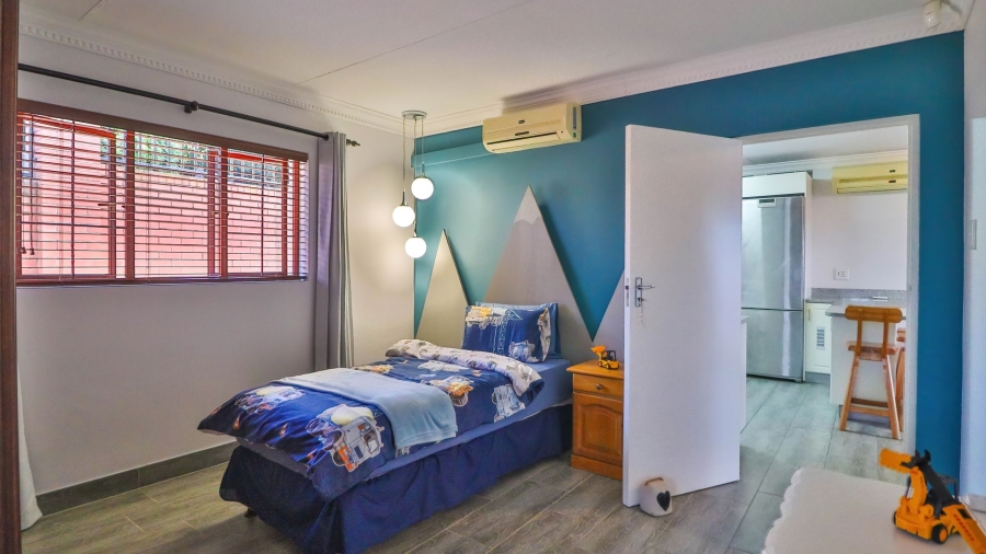 7 Bedroom Property for Sale in Athlone KwaZulu-Natal