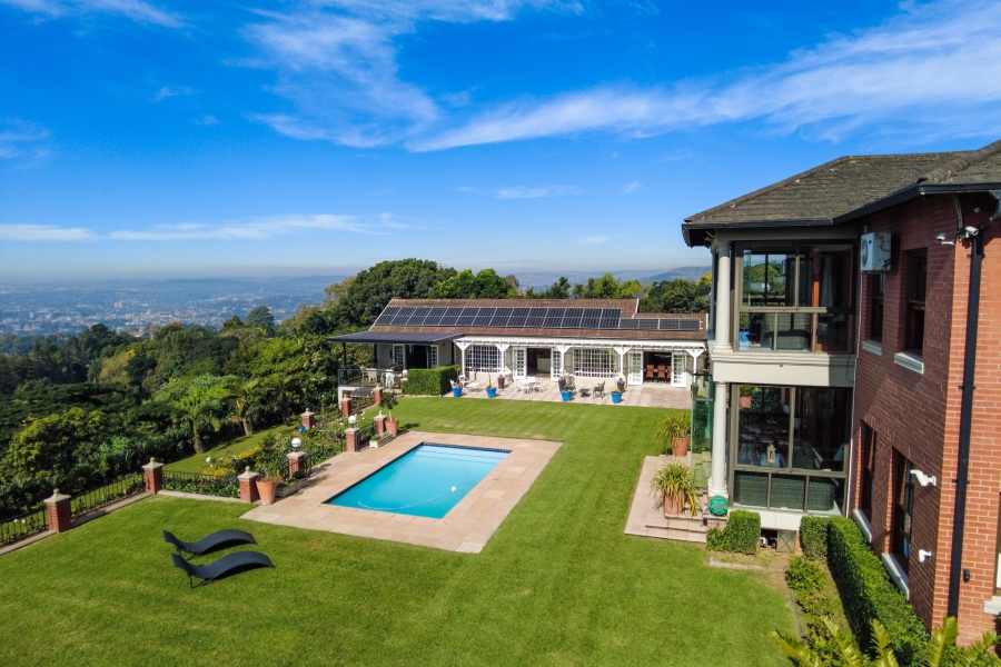 7 Bedroom Property for Sale in Athlone KwaZulu-Natal