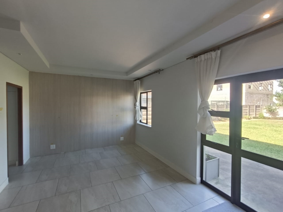 4 Bedroom Property for Sale in Meer En See KwaZulu-Natal