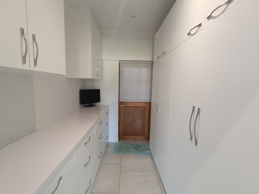 4 Bedroom Property for Sale in Meer En See KwaZulu-Natal