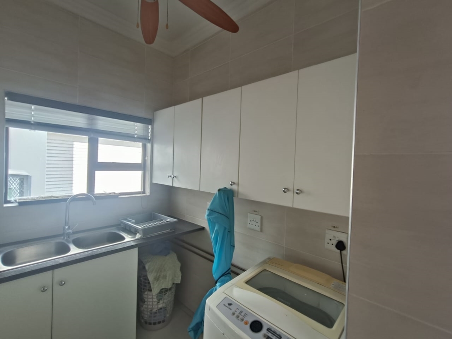 4 Bedroom Property for Sale in Meer En See KwaZulu-Natal