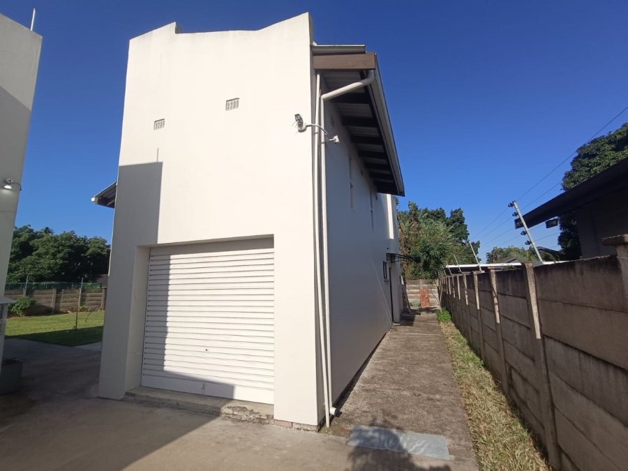 4 Bedroom Property for Sale in Meer En See KwaZulu-Natal