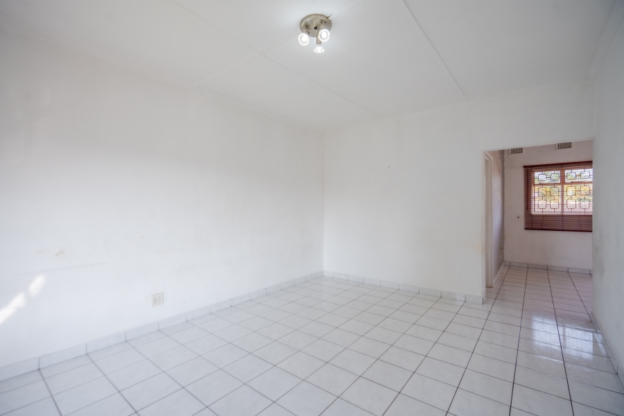 2 Bedroom Property for Sale in Pinetown KwaZulu-Natal