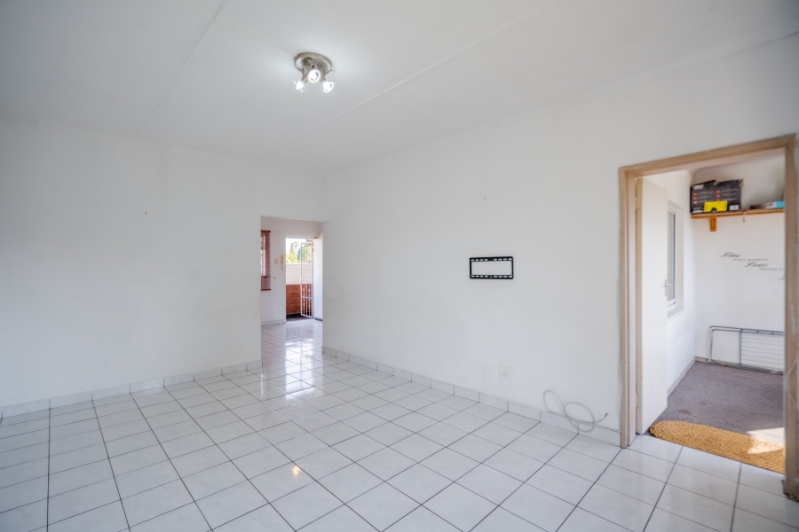 2 Bedroom Property for Sale in Pinetown KwaZulu-Natal