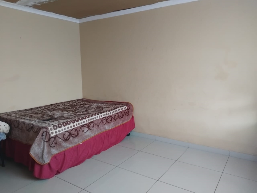 4 Bedroom Property for Sale in Esikhawini KwaZulu-Natal