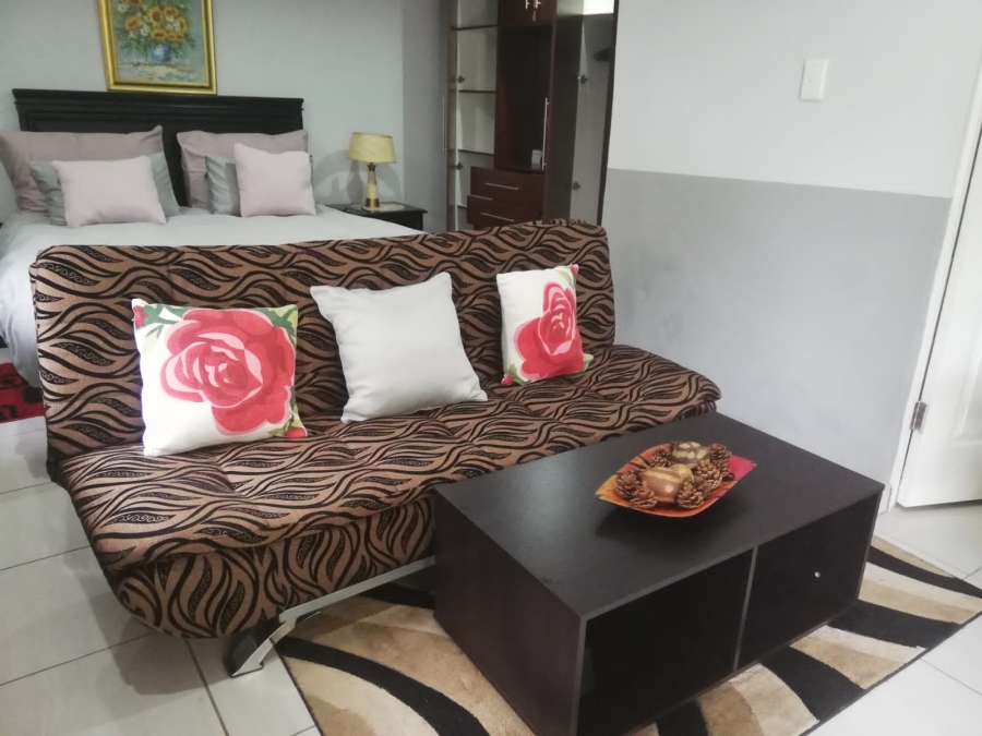 6 Bedroom Property for Sale in Doon Heights KwaZulu-Natal