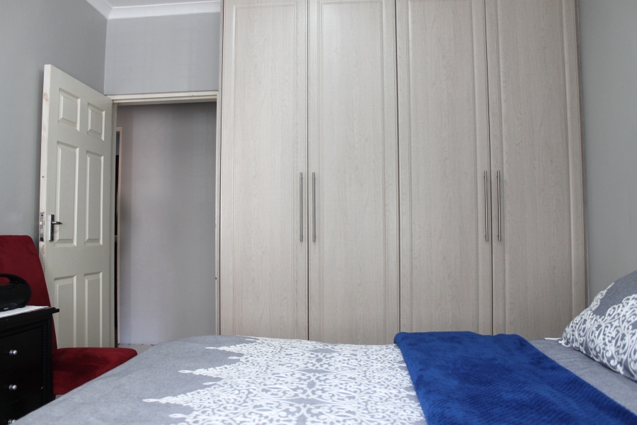 6 Bedroom Property for Sale in Doon Heights KwaZulu-Natal