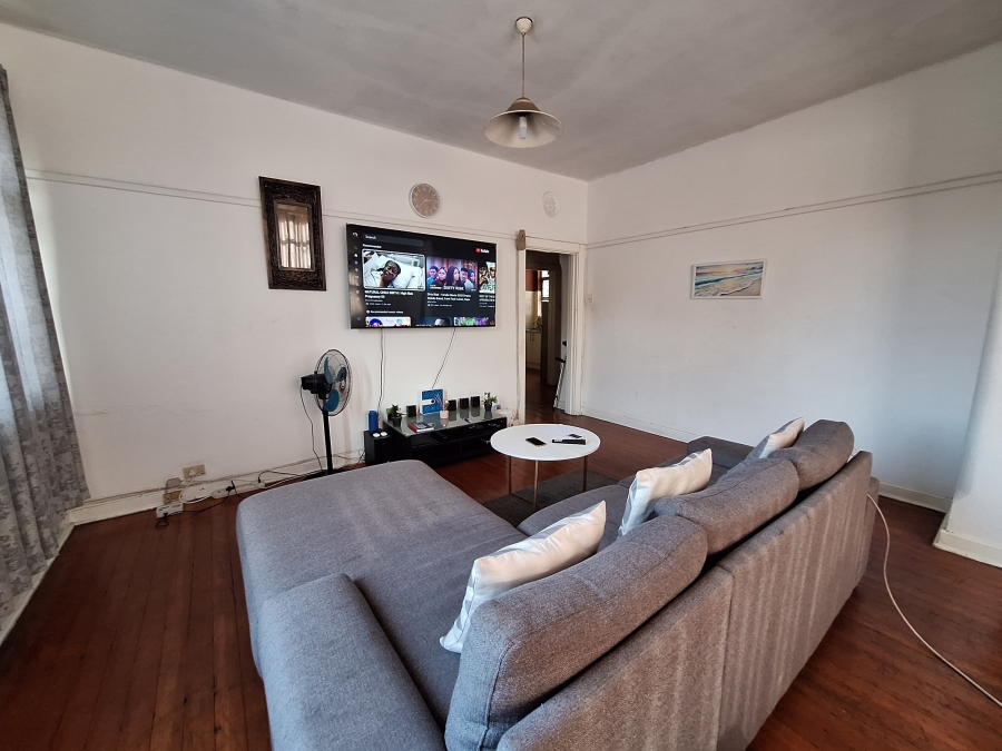 2 Bedroom Property for Sale in Glenwood KwaZulu-Natal