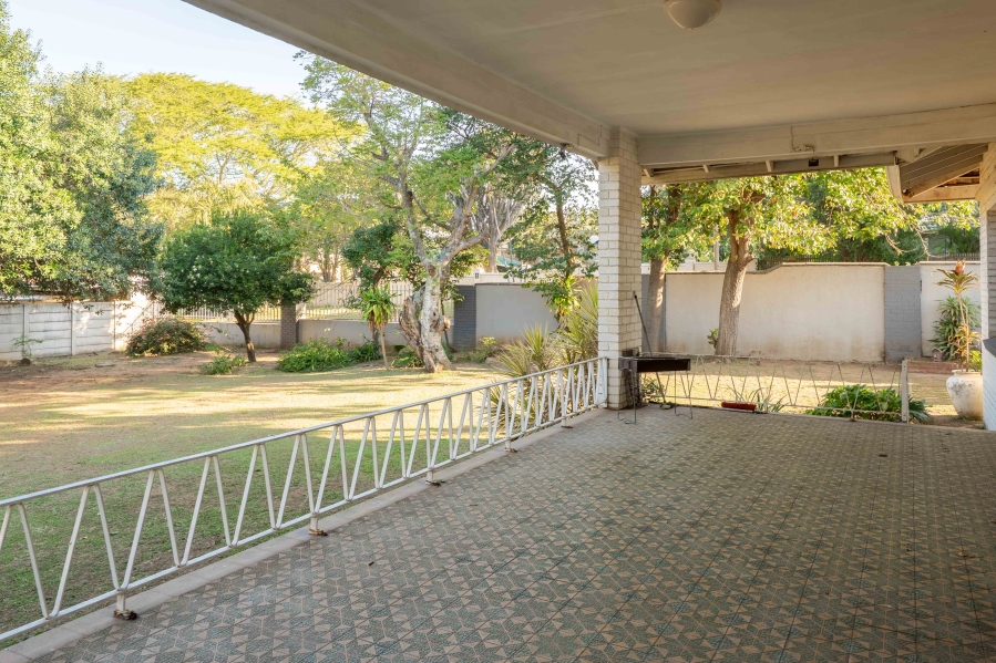 4 Bedroom Property for Sale in Umkomaas KwaZulu-Natal