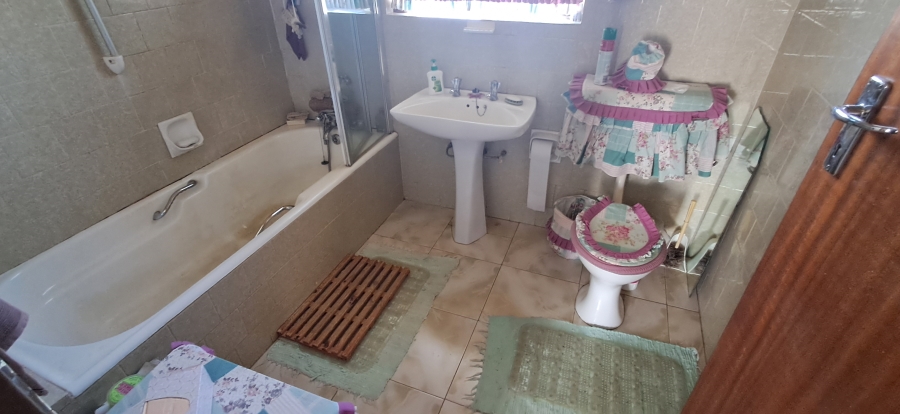3 Bedroom Property for Sale in Utrecht KwaZulu-Natal