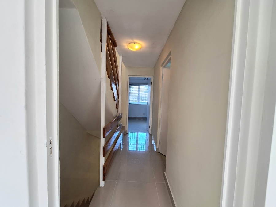 2 Bedroom Property for Sale in Morningside KwaZulu-Natal