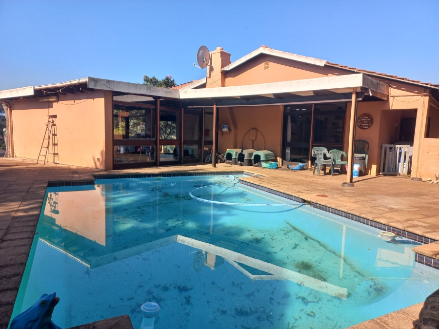 4 Bedroom Property for Sale in Amanzimtoti KwaZulu-Natal