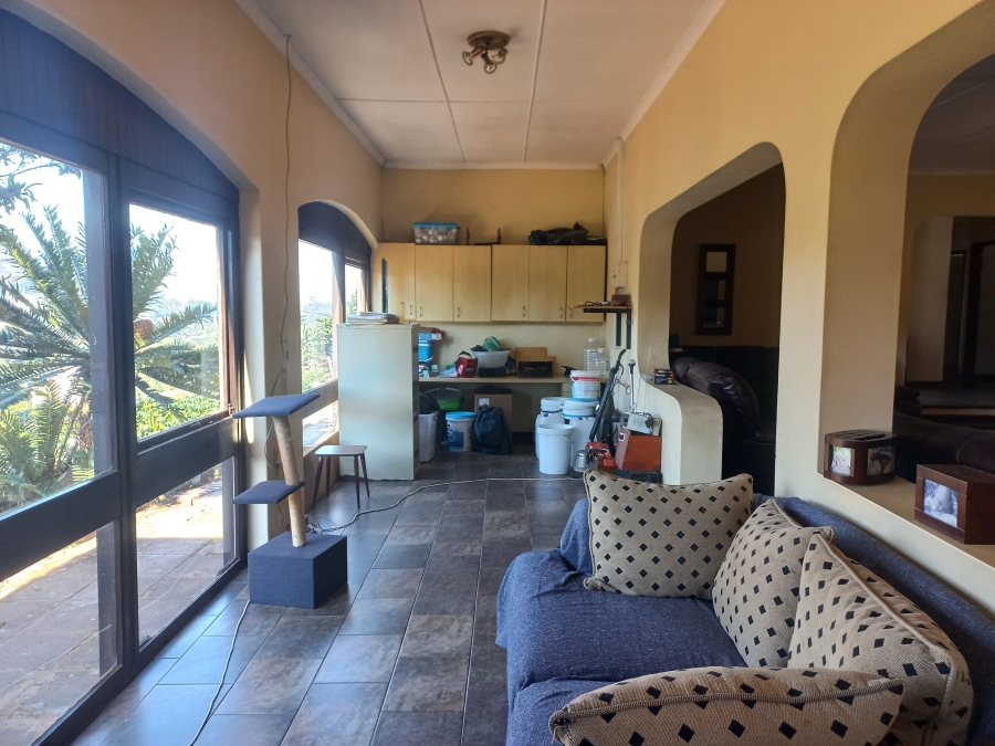 4 Bedroom Property for Sale in Amanzimtoti KwaZulu-Natal