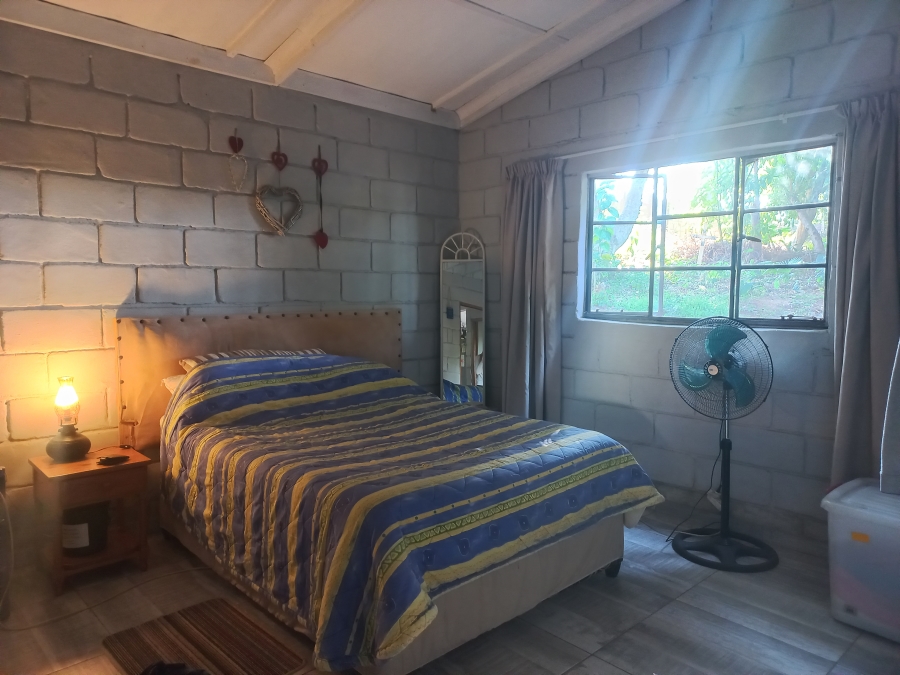 4 Bedroom Property for Sale in Amanzimtoti KwaZulu-Natal