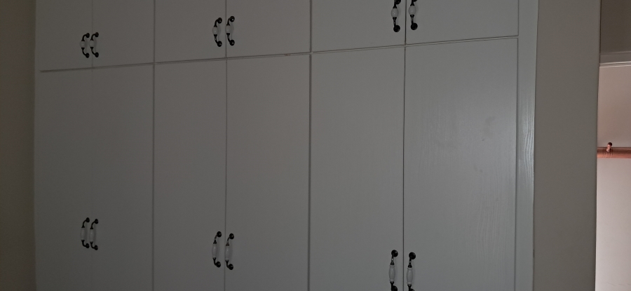 7 Bedroom Property for Sale in Signal Hill KwaZulu-Natal