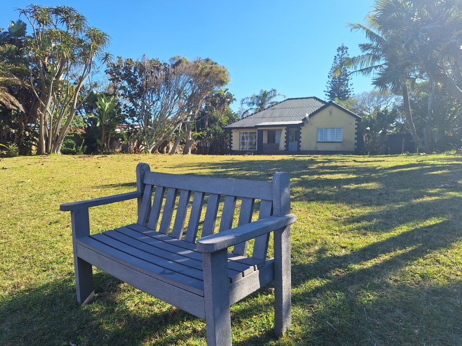 4 Bedroom Property for Sale in Amanzimtoti KwaZulu-Natal