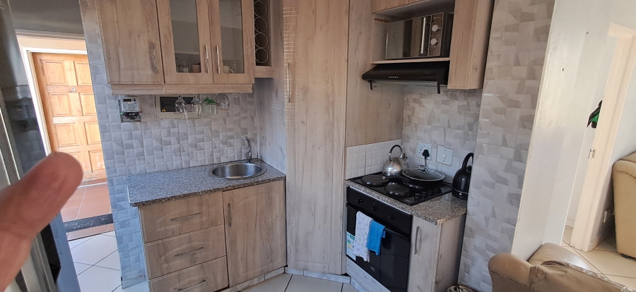 2 Bedroom Property for Sale in Madadeni J KwaZulu-Natal