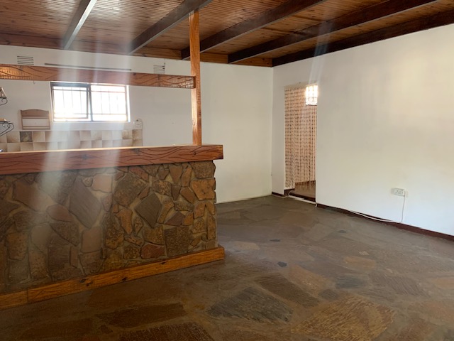 To Let 1 Bedroom Property for Rent in Manors KwaZulu-Natal