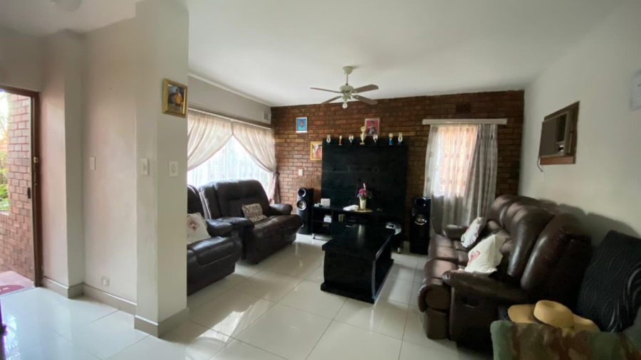 3 Bedroom Property for Sale in Fairview KwaZulu-Natal