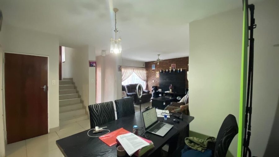 3 Bedroom Property for Sale in Fairview KwaZulu-Natal