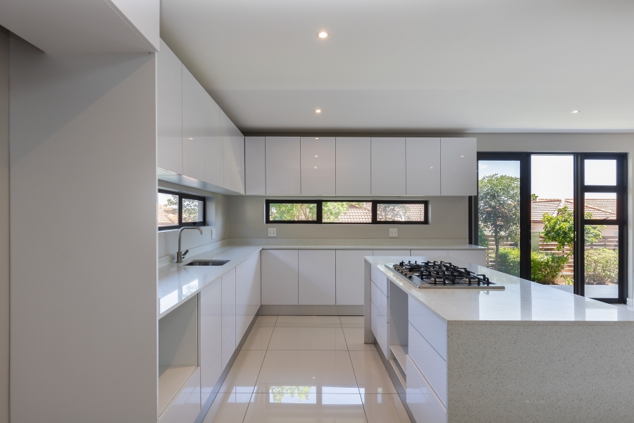 5 Bedroom Property for Sale in Izinga Ridge KwaZulu-Natal