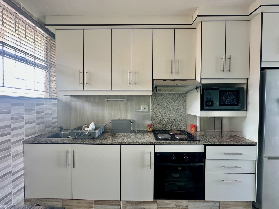 2 Bedroom Property for Sale in Willard Beach KwaZulu-Natal