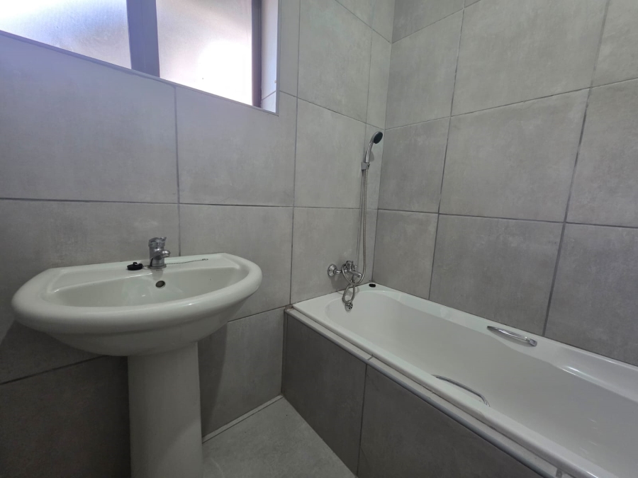 4 Bedroom Property for Sale in Noordsig KwaZulu-Natal