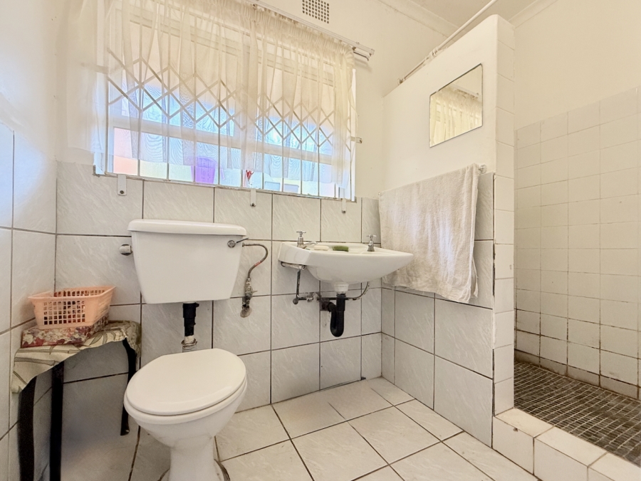 3 Bedroom Property for Sale in Westbrook KwaZulu-Natal