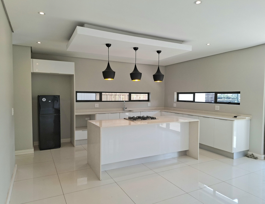 4 Bedroom Property for Sale in Izinga Ridge KwaZulu-Natal