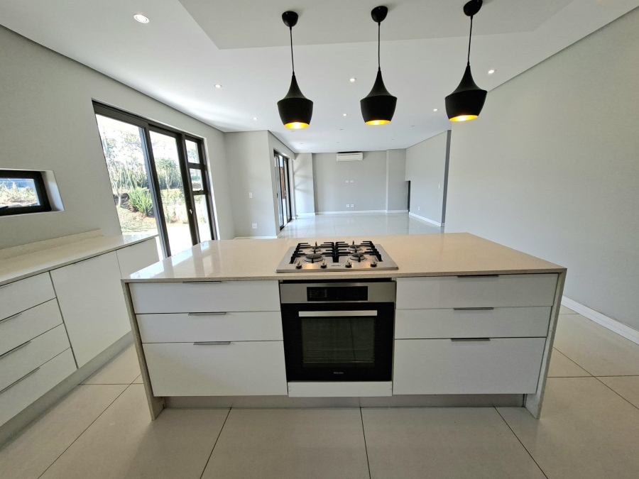 4 Bedroom Property for Sale in Izinga Ridge KwaZulu-Natal