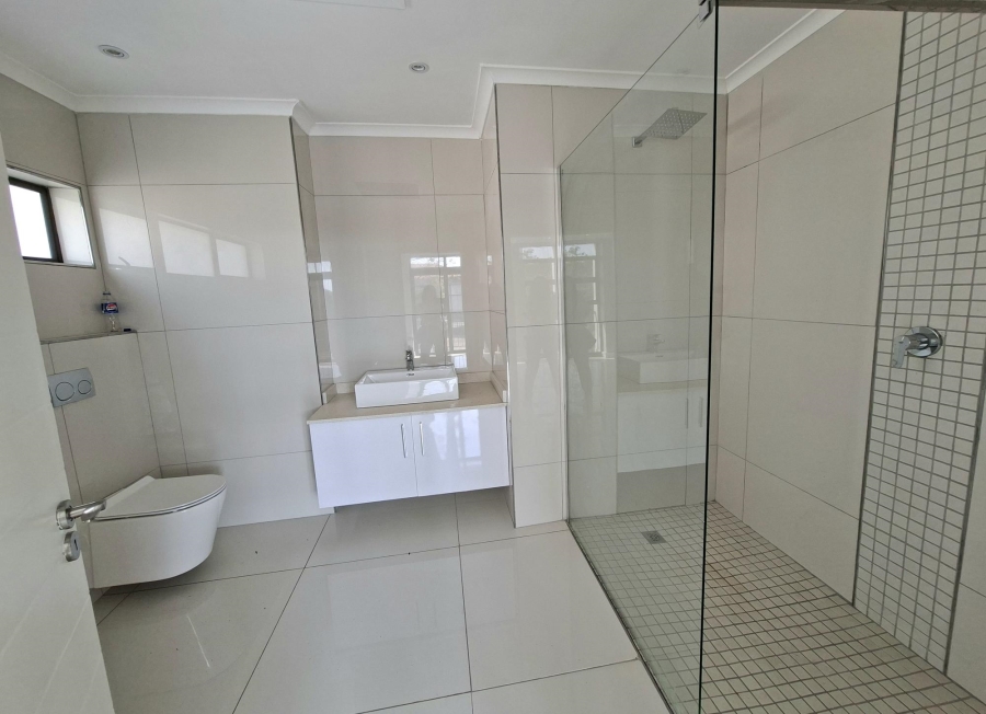 4 Bedroom Property for Sale in Izinga Ridge KwaZulu-Natal