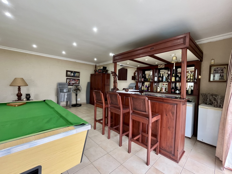 3 Bedroom Property for Sale in Salt Rock KwaZulu-Natal