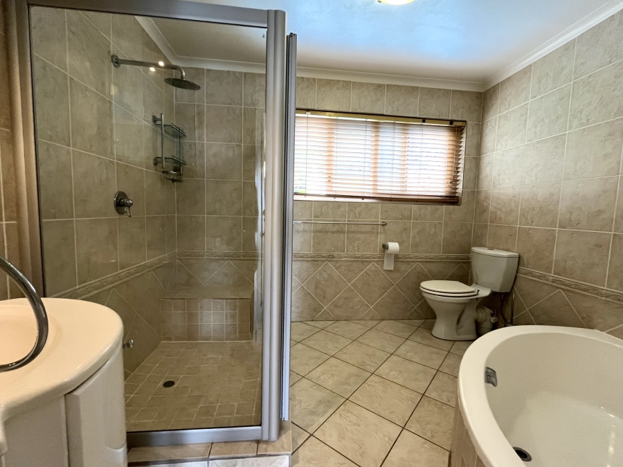 3 Bedroom Property for Sale in Salt Rock KwaZulu-Natal