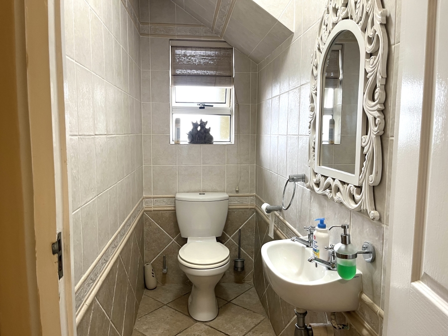 3 Bedroom Property for Sale in Salt Rock KwaZulu-Natal