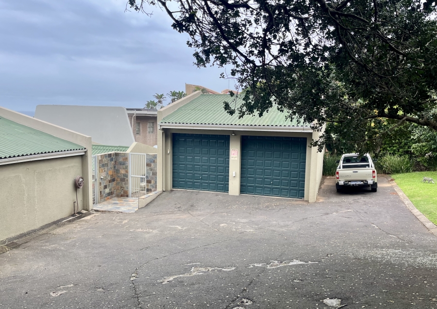 3 Bedroom Property for Sale in Salt Rock KwaZulu-Natal