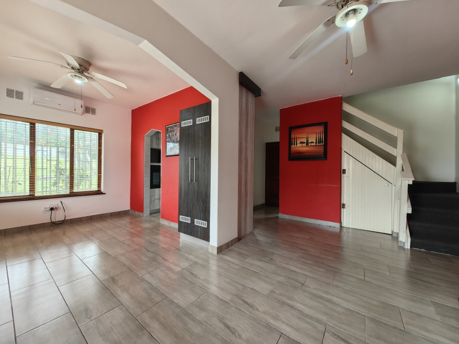 2 Bedroom Property for Sale in Scottburgh Central KwaZulu-Natal