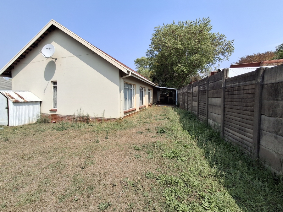 4 Bedroom Property for Sale in Pioneer Park KwaZulu-Natal