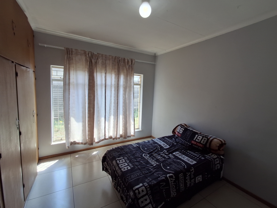 4 Bedroom Property for Sale in Pioneer Park KwaZulu-Natal