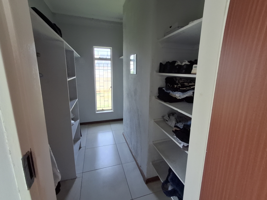 4 Bedroom Property for Sale in Pioneer Park KwaZulu-Natal